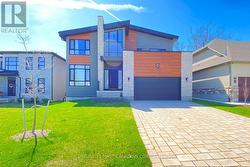 53 EDWIN DRIVE London South (South P), ON N6C 2S9