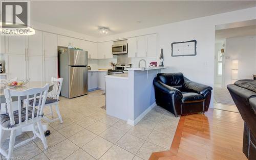 12 Bugdale Drive, Cambridge, ON - Indoor
