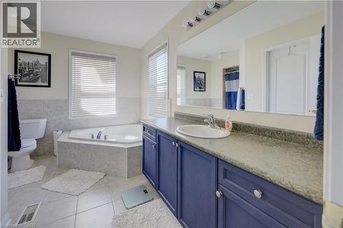 12 Bugdale Drive, Cambridge, ON - Indoor Photo Showing Bathroom