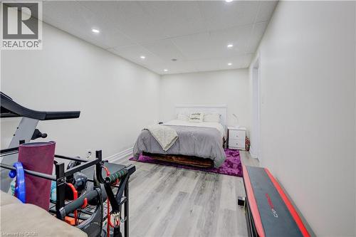 12 Bugdale Drive, Cambridge, ON - Indoor Photo Showing Bedroom