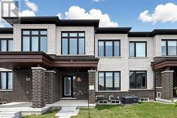 2686 DELPHINIUM TRAIL  Pickering, ON L1X 0M1