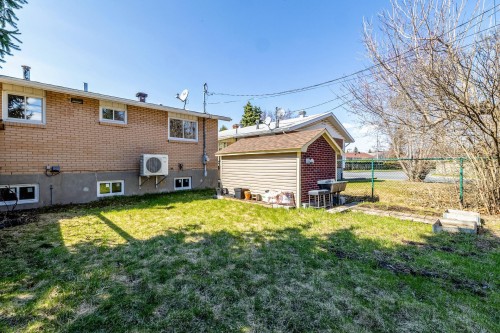 Cour - 6015 Av. Baffin, Brossard, QC - Outdoor With Exterior