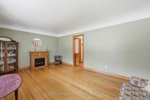 37 Central Park Avenue, Hamilton, ON - Indoor Photo Showing Living Room With Fireplace