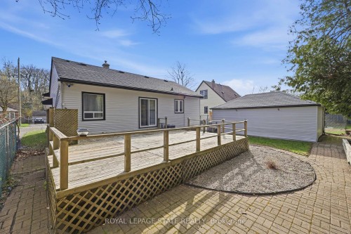 37 Central Park Avenue, Hamilton, ON - Outdoor With Deck Patio Veranda With Exterior