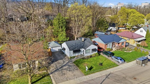 37 Central Park Avenue, Hamilton, ON - Outdoor With View