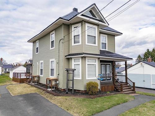 28 Westminster Avenue  Amherst, NS B4H 3V2