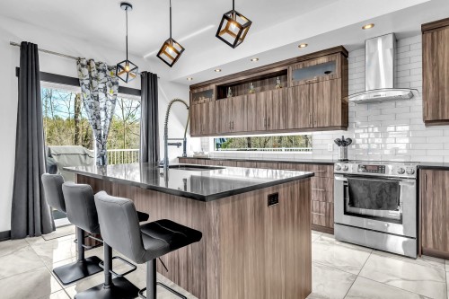 Cuisine - 40 Ch. Des Échassiers, Val-Des-Monts, QC - Indoor Photo Showing Kitchen With Upgraded Kitchen