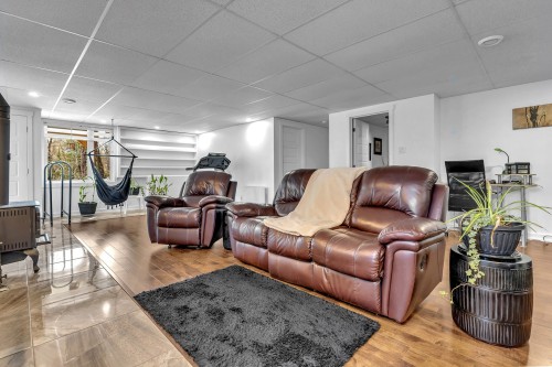 Logement - 40 Ch. Des Échassiers, Val-Des-Monts, QC - Indoor