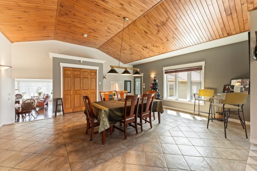 Salle à manger - 70 Ch. Southière, Magog, QC - Indoor Photo Showing Dining Room
