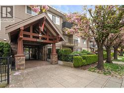 409 22150 DEWDNEY TRUNK ROAD Maple Ridge, BC V2X 3H6