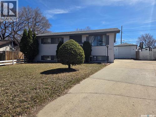 1156 Duffield Crescent, Moose Jaw, SK - Outdoor