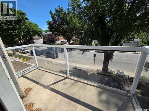 301 415 3Rd Avenue N, Saskatoon, SK - Outdoor With Facade
