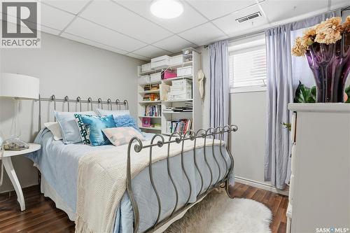 19 Tate Street, Regina, SK - Indoor Photo Showing Bedroom