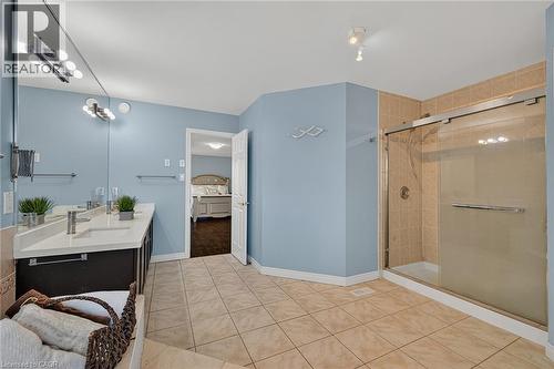 14 Hearthbridge Street, Kitchener, ON - Indoor Photo Showing Bathroom