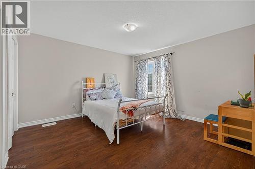14 Hearthbridge Street, Kitchener, ON - Indoor Photo Showing Bedroom