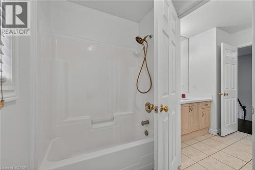 14 Hearthbridge Street, Kitchener, ON - Indoor