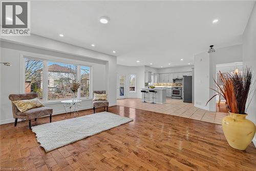 14 Hearthbridge Street, Kitchener, ON - Indoor Photo Showing Living Room