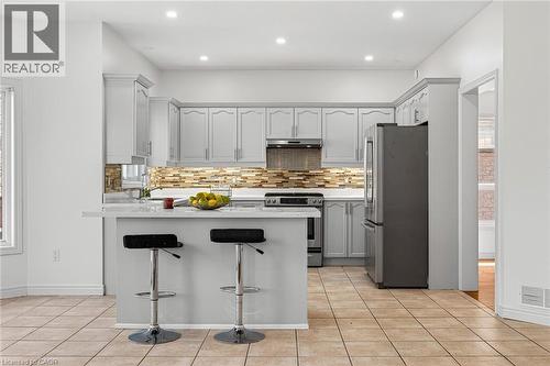 14 Hearthbridge Street, Kitchener, ON - Indoor Photo Showing Kitchen With Upgraded Kitchen