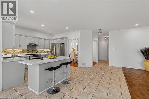 14 Hearthbridge Street, Kitchener, ON - Indoor Photo Showing Kitchen With Upgraded Kitchen