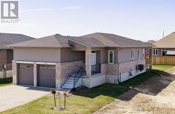 376 HAWTHORNE STREET  Saugeen Shores, ON N0H 2C3