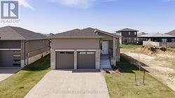 376 HAWTHORNE STREET  Saugeen Shores, ON N0H 2C3