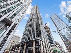 5703 - 11 YORKVILLE AVENUE Toronto, ON M4W 0B7