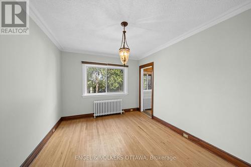 dining room - 7 Inglewood Place, Ottawa, ON - Indoor Photo Showing Other Room