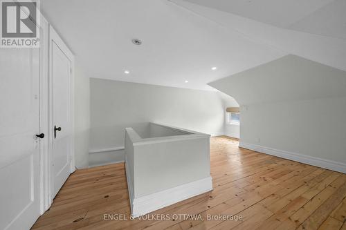 3rd floor space - 7 Inglewood Place, Ottawa, ON - Indoor