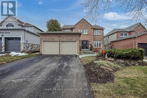 33 BEATTY CRESCENT  Aurora, ON L4G 5V3