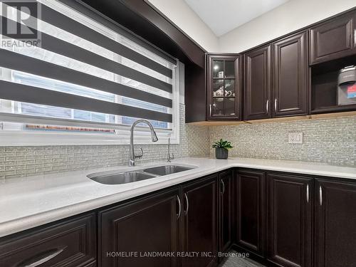 1166 Kingsholm Drive, Mississauga, ON - Indoor Photo Showing Kitchen With Double Sink