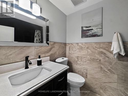 1166 Kingsholm Drive, Mississauga, ON - Indoor Photo Showing Bathroom