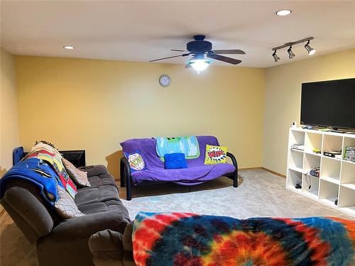 281 Sandy Road, Shilo, MB - Indoor