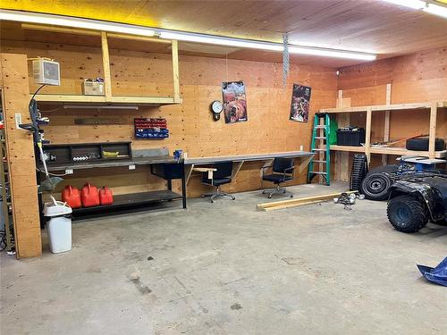 281 Sandy Road, Shilo, MB - Indoor Photo Showing Garage