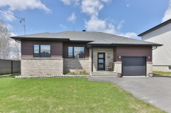 409 Rue Boulais  Saint-Alexandre, QC J0J 1S0