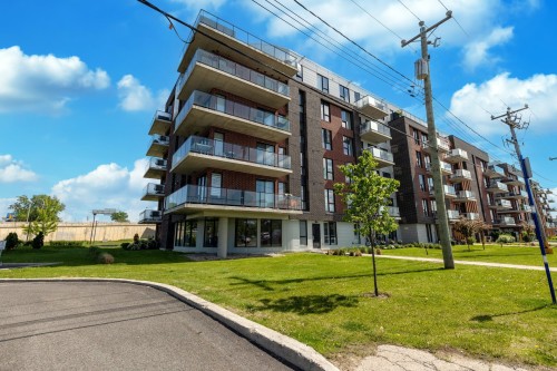 Extérieur - 303-4 Av. Donegani, Pointe-Claire, QC - Outdoor With Facade