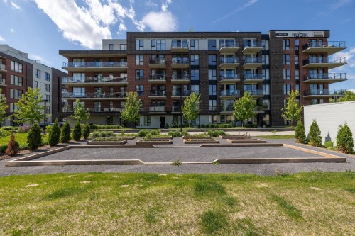 Extérieur - 303-4 Av. Donegani, Pointe-Claire, QC - Outdoor With Facade