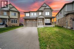 237 KINSMAN Drive  Binbrook, ON L0R 1C0