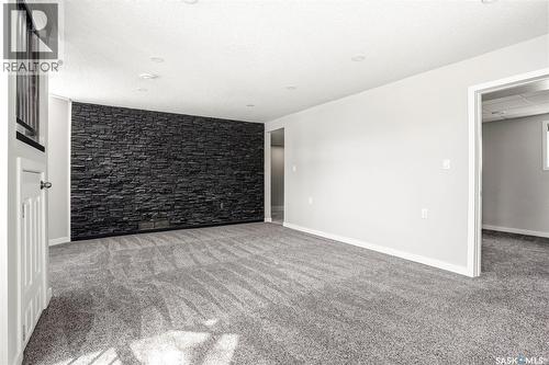 34 Dewar Bay, Regina, SK - Indoor Photo Showing Other Room