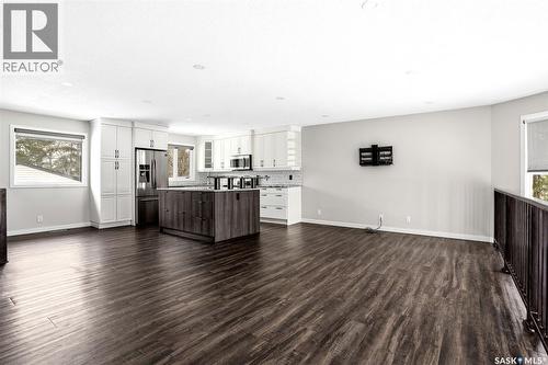 34 Dewar Bay, Regina, SK - Indoor