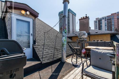 38 Hess Street S, Hamilton, ON - Outdoor