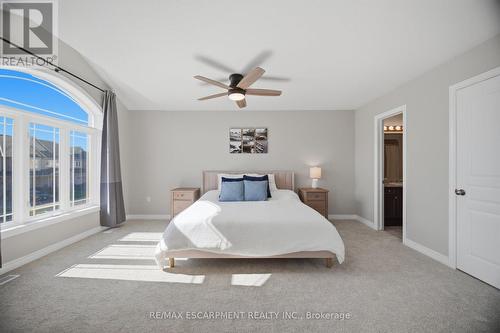 92 Celestial Crescent, Hamilton, ON - Indoor Photo Showing Bedroom