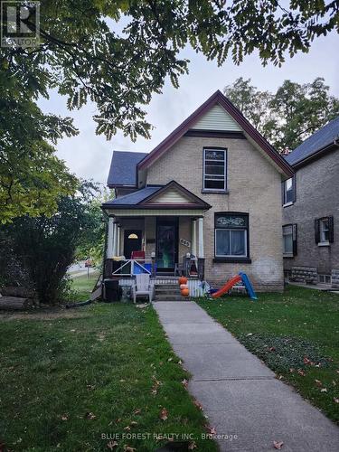 865 William Street, London East (East B), ON - Outdoor With Facade