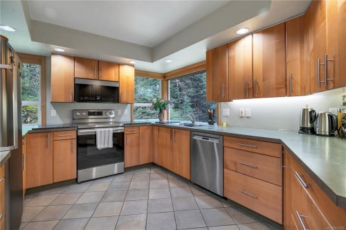 4901 Argonaut Rd, Campbell River, BC 