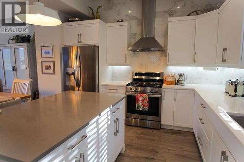 2897 Robinson Road, Lake Country, BC - Indoor Photo Showing Kitchen With Stainless Steel Kitchen With Double Sink