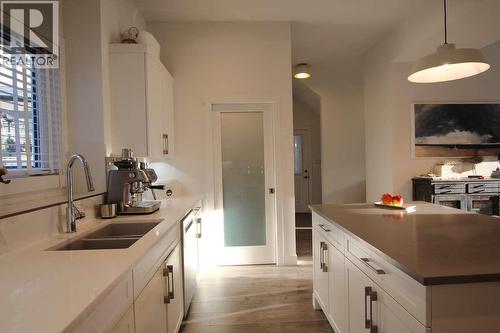 2897 Robinson Road, Lake Country, BC - Indoor Photo Showing Kitchen With Double Sink