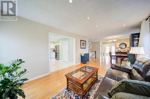 2 Drawbridge Drive, Markham, ON 