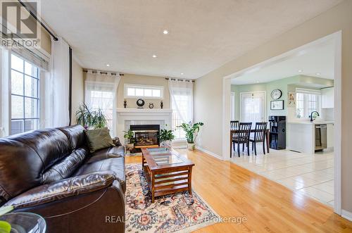 2 Drawbridge Drive, Markham, ON 