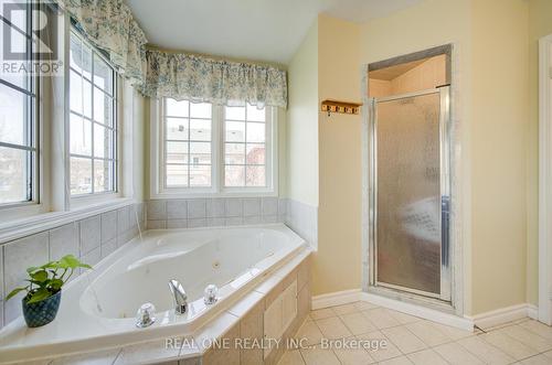 2 Drawbridge Drive, Markham, ON 