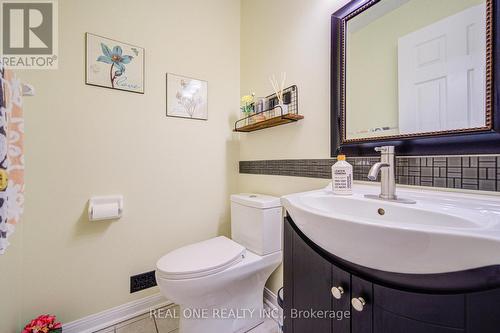 2 Drawbridge Drive, Markham, ON 