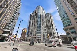 2403 - 242 RIDEAU STREET Ottawa, ON K1N 0B7